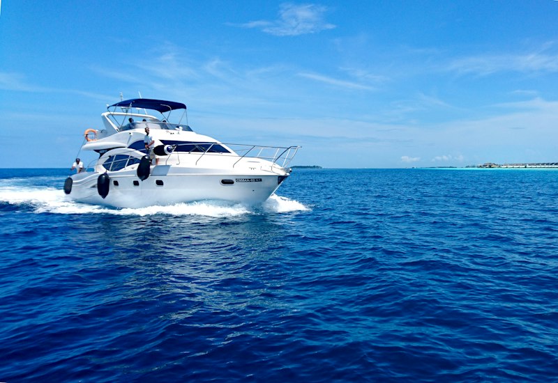Bowrider speed boat - speedboat finance